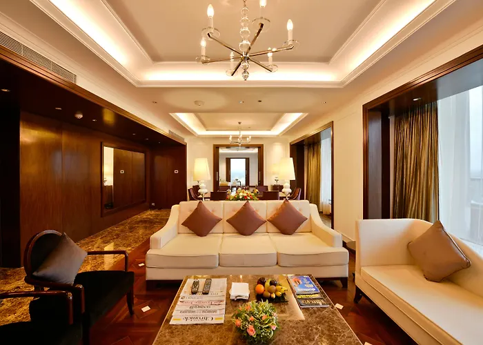 Crowne Plaza Kochi By Ihg